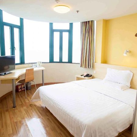 7 Days Inn Shenzhen Railway Station Екстер'єр фото