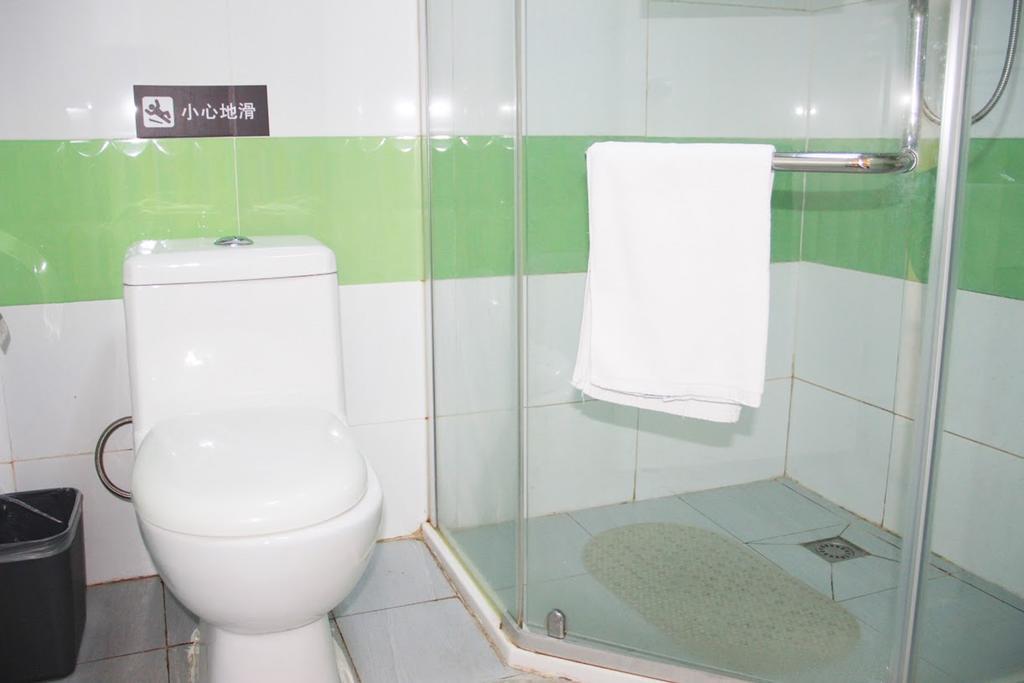 7 Days Inn Shenzhen Railway Station Екстер'єр фото
