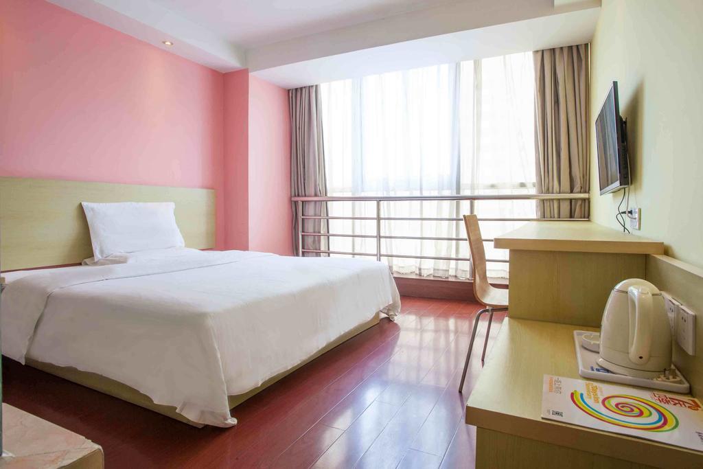 7 Days Inn Shenzhen Railway Station Номер фото